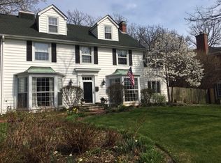 915 Euclid Ave, Winnetka, IL 60093