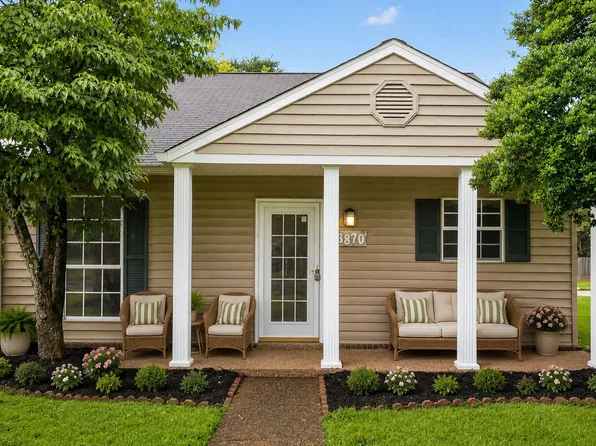 3870 Priest Lake Dr, Nashville, TN 37217