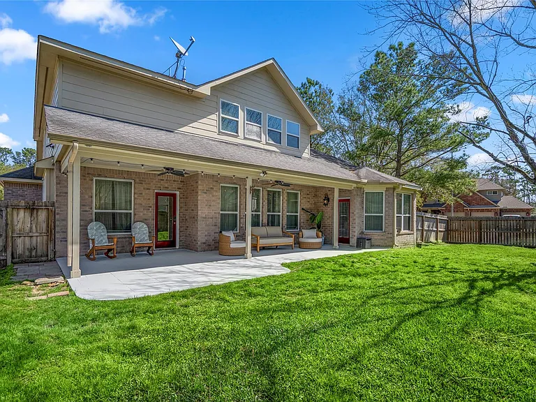 17603 Fall River Pass Ct — Photo 47