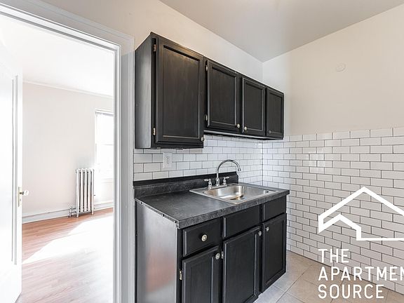 3rd image of 5301 N Ashland Ave #311F