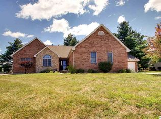 1423 Breckenridge Dr, Quincy, IL 62305