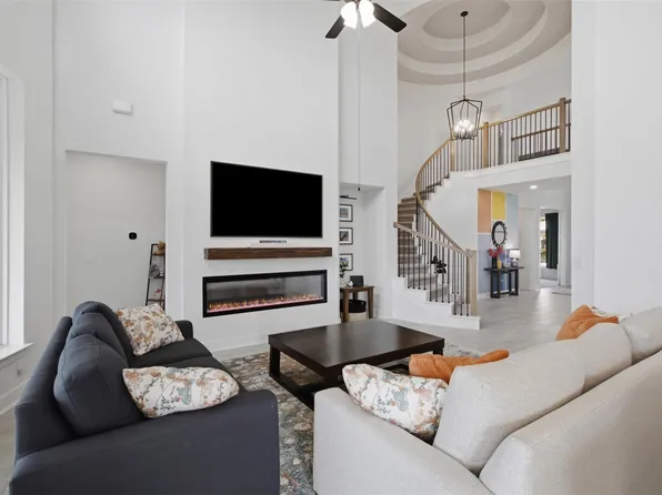 104 Basketflower Ln, Georgetown, TX 78633