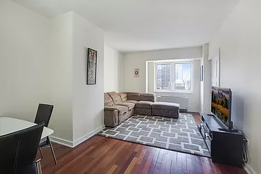 Rented by Cargon Realty