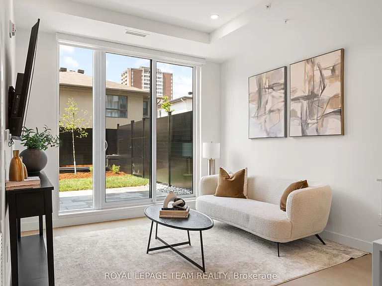 398 Roosevelt Ave #105 — Photo 3