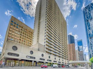 221 S 6th Ave SE #907, Calgary, AB T2G 4Z9