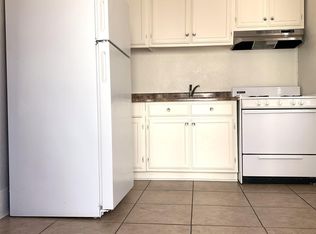 245 S Lake St, Los Angeles, CA 90057