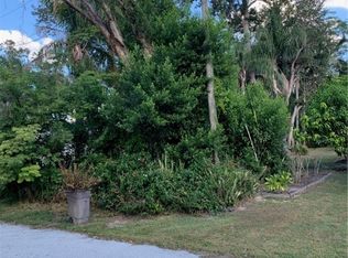 2222 N Holly Ave, Avon Park, FL 33825