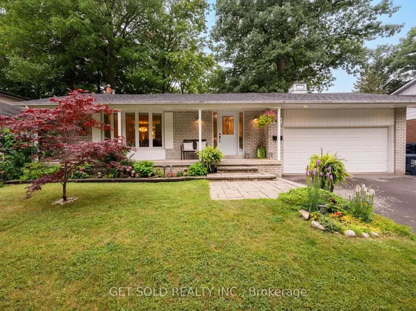 240 Mill Rd, Toronto, ON M9C 1Y4