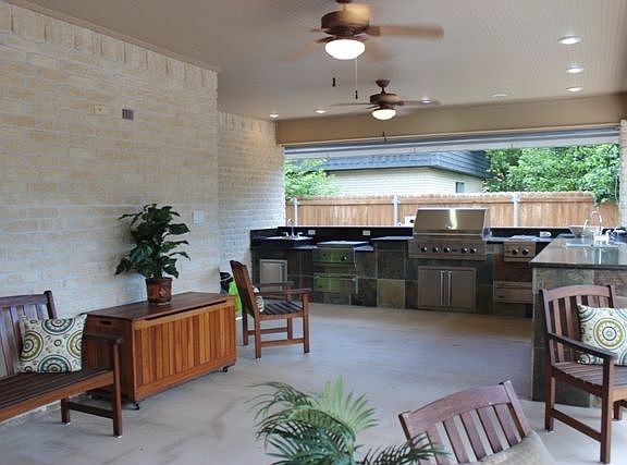 5th image of 5225 Palm Valley Dr S