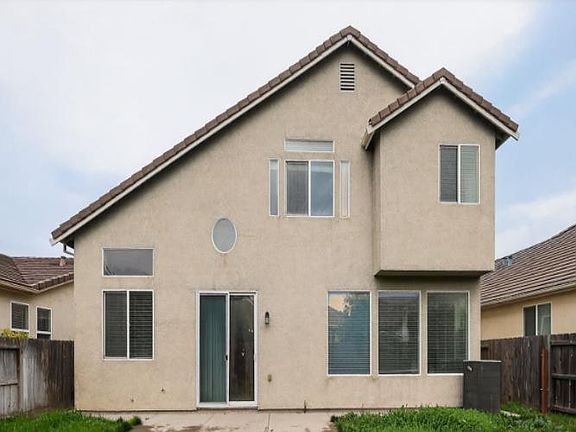 3rd image of 4672 Beckman Way