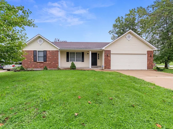 101 Crickett Ct, Saint Peters, MO 63376