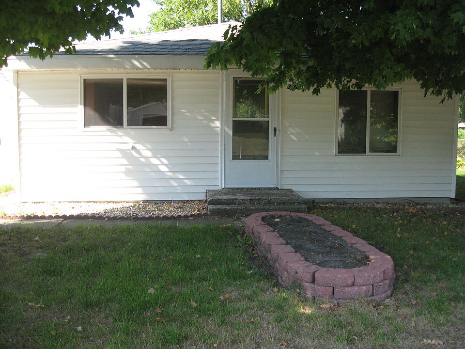 Front door/porch