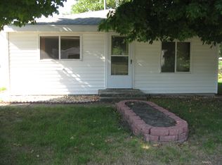 312 W Reynolds St, Tolono, IL 61880