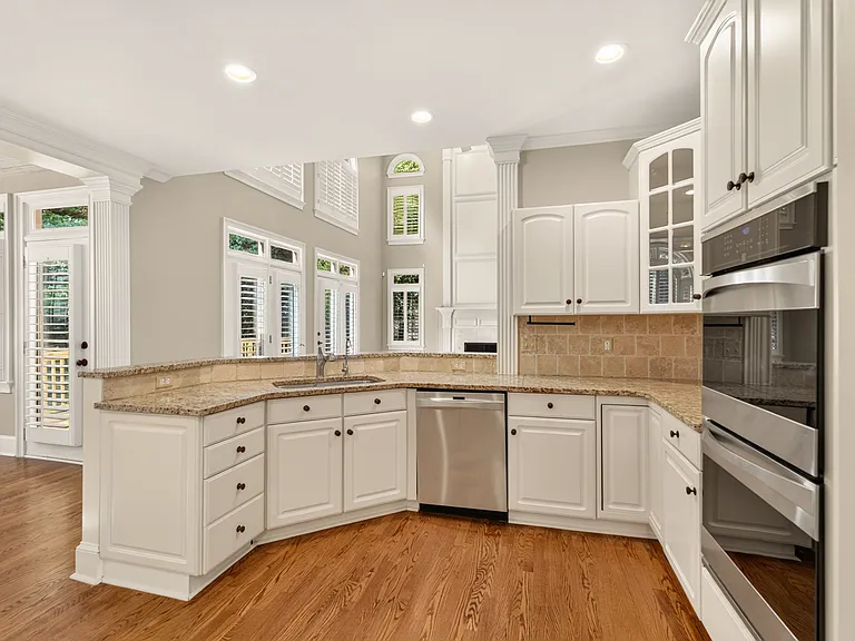 4811 Old Course Dr — Photo 37