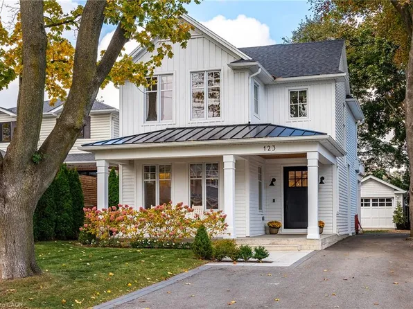 123 Herald Ave, Oakville, ON L6K 1S3