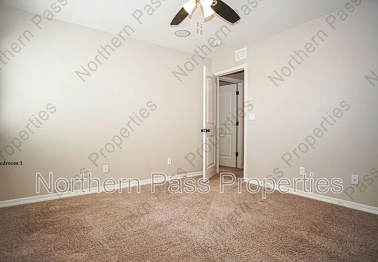 13482 Bradford St — Photo 17