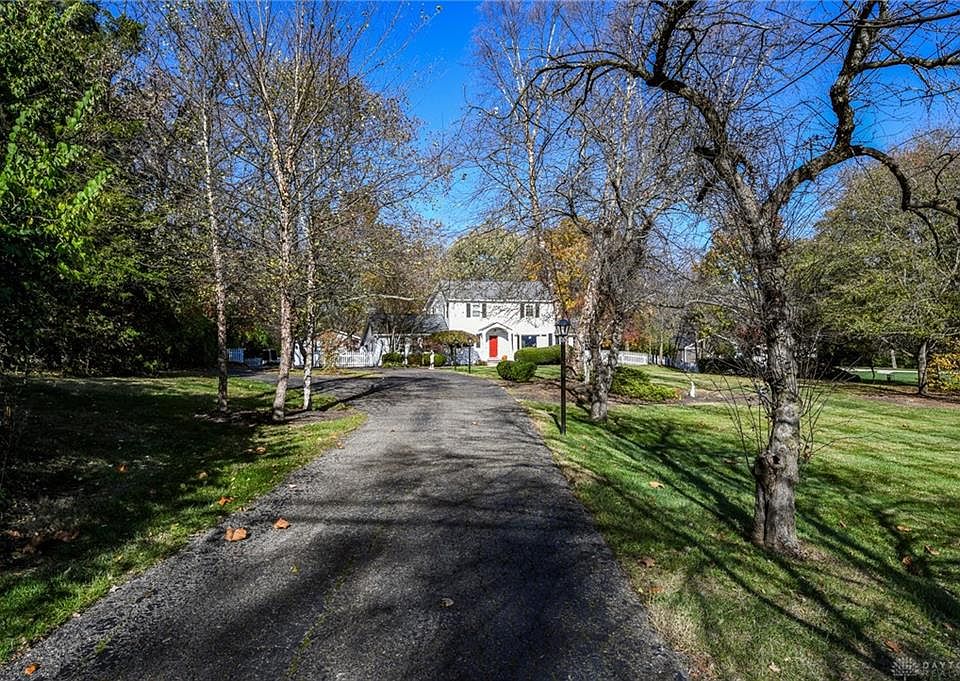 281 E Social Row Rd, Dayton, OH 45458 MLS 899162 Zillow