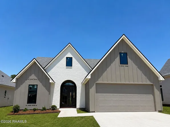 111 Fountain Meadow Dr, Broussard, LA 70518