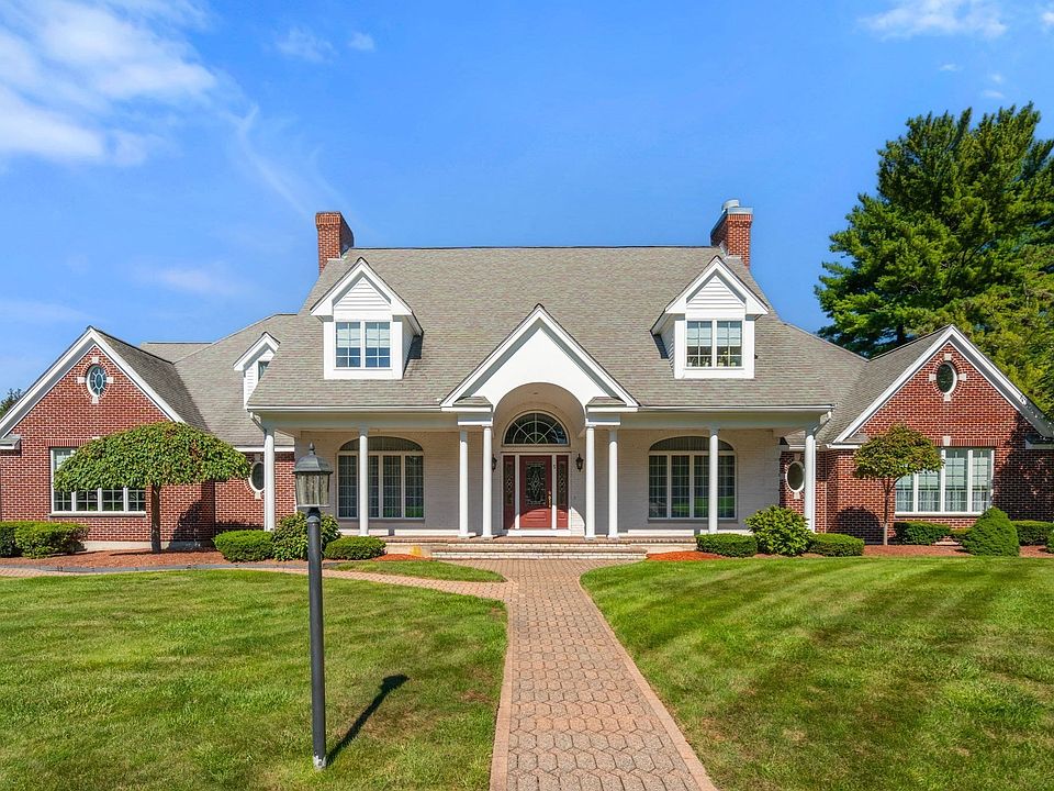 1st image of 5 Elizabeth Way