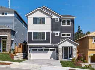 202 145th Street Se 4 #SC, Lynnwood, WA 98087