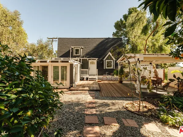 21316 Hillside Dr, Topanga, CA 90290