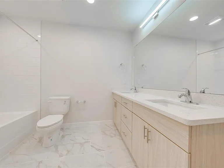 2139 Penny Ln — Photo 25