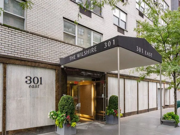 301 East 75th Street image 30 of 30