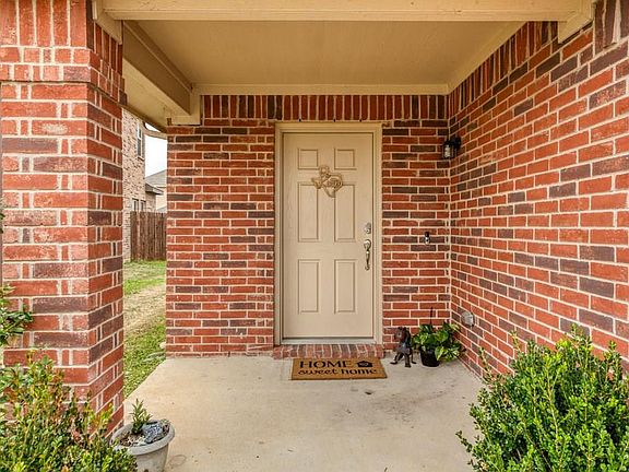 3rd image of 5369 Saba Dr