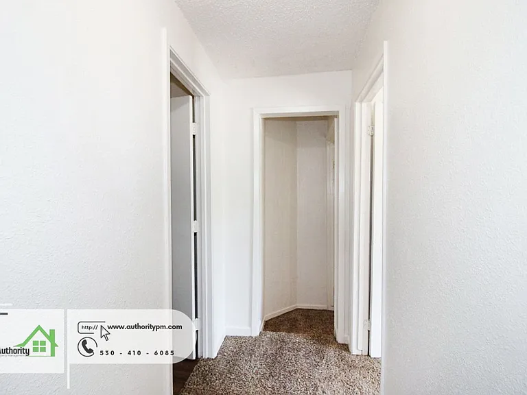 5410 Happy Valley Rd #3 — Photo 12