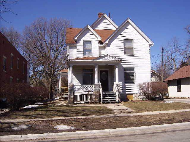 1st image of 115 S Gardiner Ave