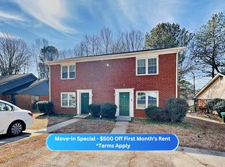 5280 Ridge Forest Dr, Stone Mountain, GA 30083