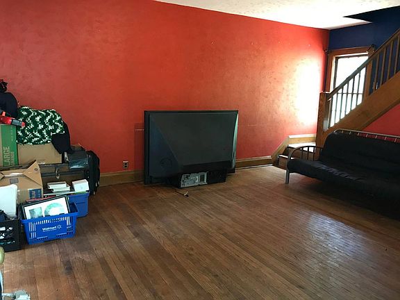 2nd image of 1619 Speedway Ave