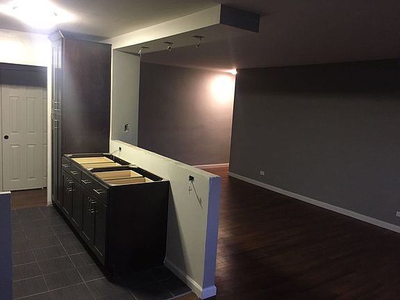 2nd image of 220 Montgomery St APT 10B
