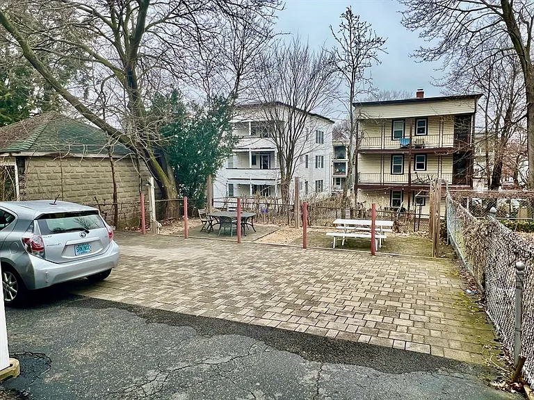 127 Hudson St #1 — Photo 20