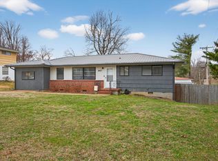 3617 Helen Ln, Chattanooga, TN 37412