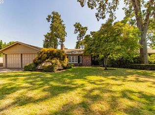 2190 Bedford Way, Eugene, OR 97401