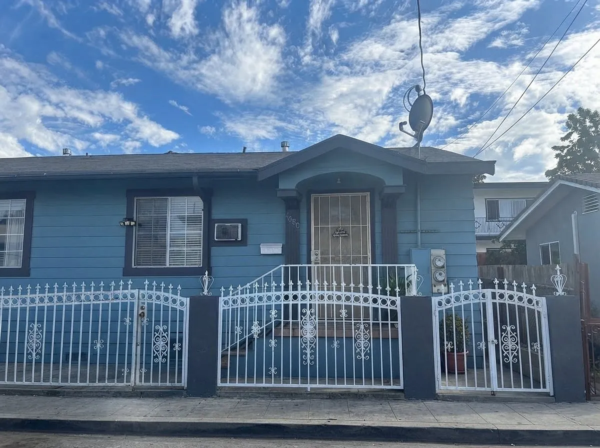 Eaglerock / Highland Park Los Angeles Neighborhood — Photo 1