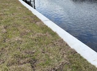 1239 NW 39th Ave, Cape Coral, FL 33993