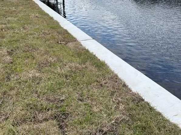 1239 NW 39th Ave, Cape Coral, FL 33993