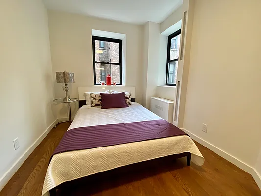 Rented by Mann Maurice A | media 15