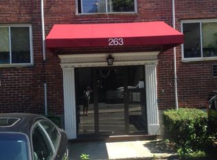 263 Elm St APT 2C, Braintree, MA 02184