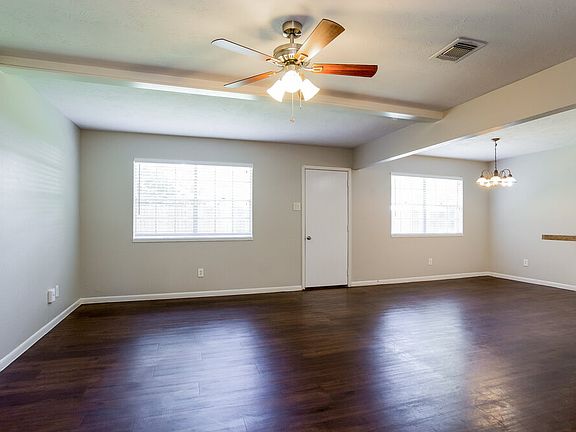 2nd image of 2707 Skelton Dr