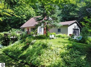 2247 S Richter Rd, Suttons Bay, MI 49682