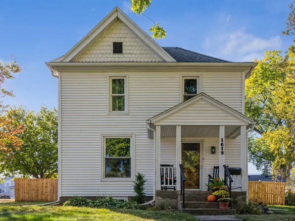 1619 Clay St, Cedar Falls, IA 50613