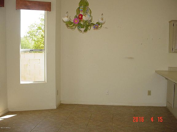 4th image of 38165 S Mountain Site Dr