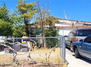 6164 Mount Rainier Ave, Sunrise Manor, NV 89156