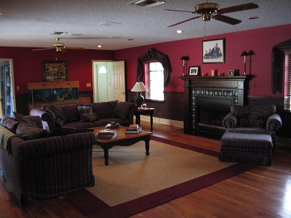 Oversized family room with fireplace