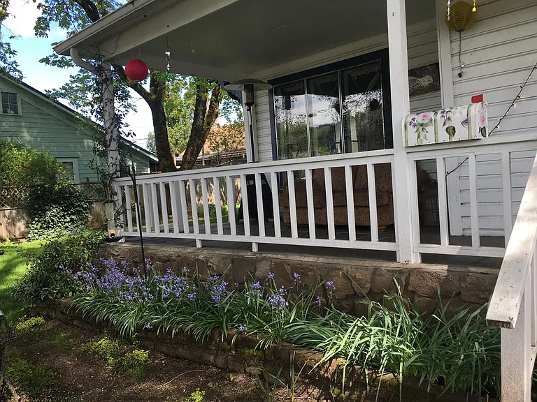 Front left side of the house in the Spring