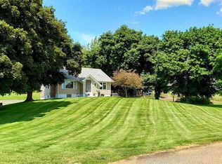 9354 Sr 272, Palouse, WA 99161