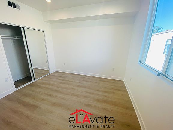 5th image of 14248 Roscoe Blvd #14252-1/2